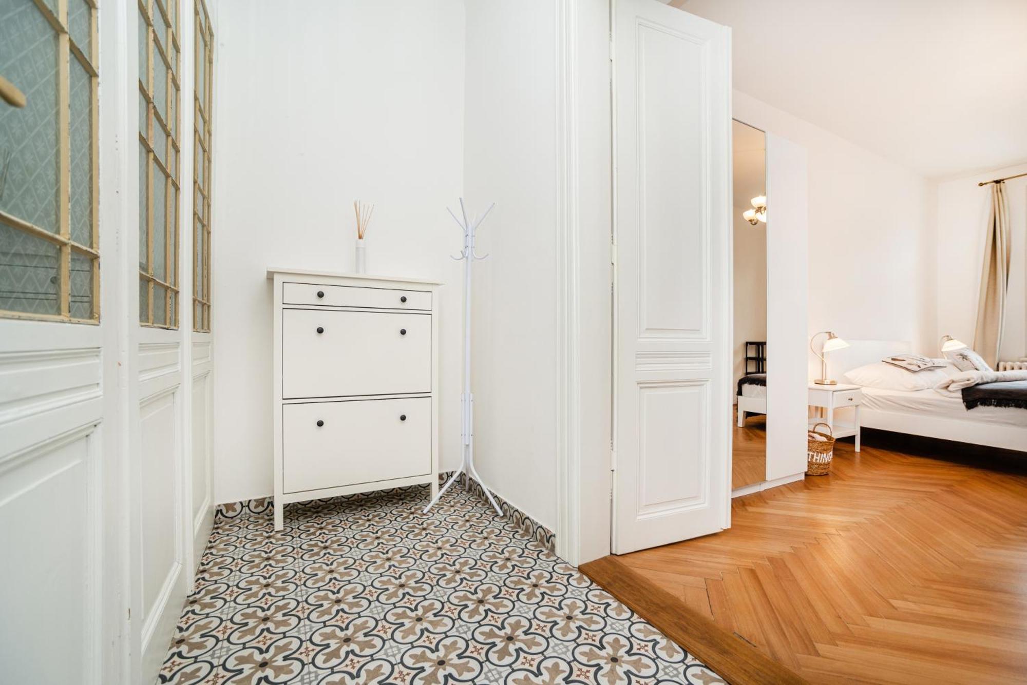 Quiet Apartment In The Old Town Praga Esterno foto