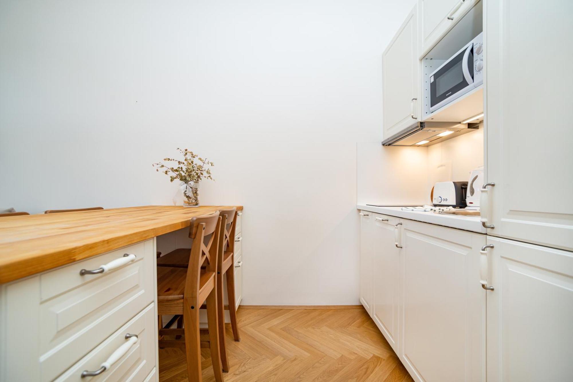 Quiet Apartment In The Old Town Praga Esterno foto