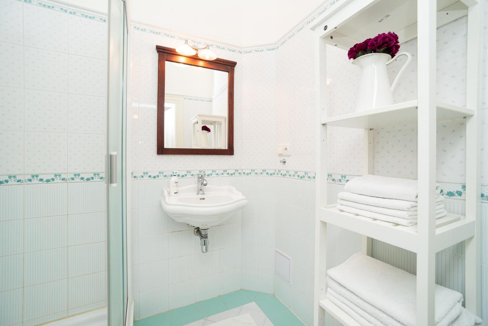 Quiet Apartment In The Old Town Praga Esterno foto
