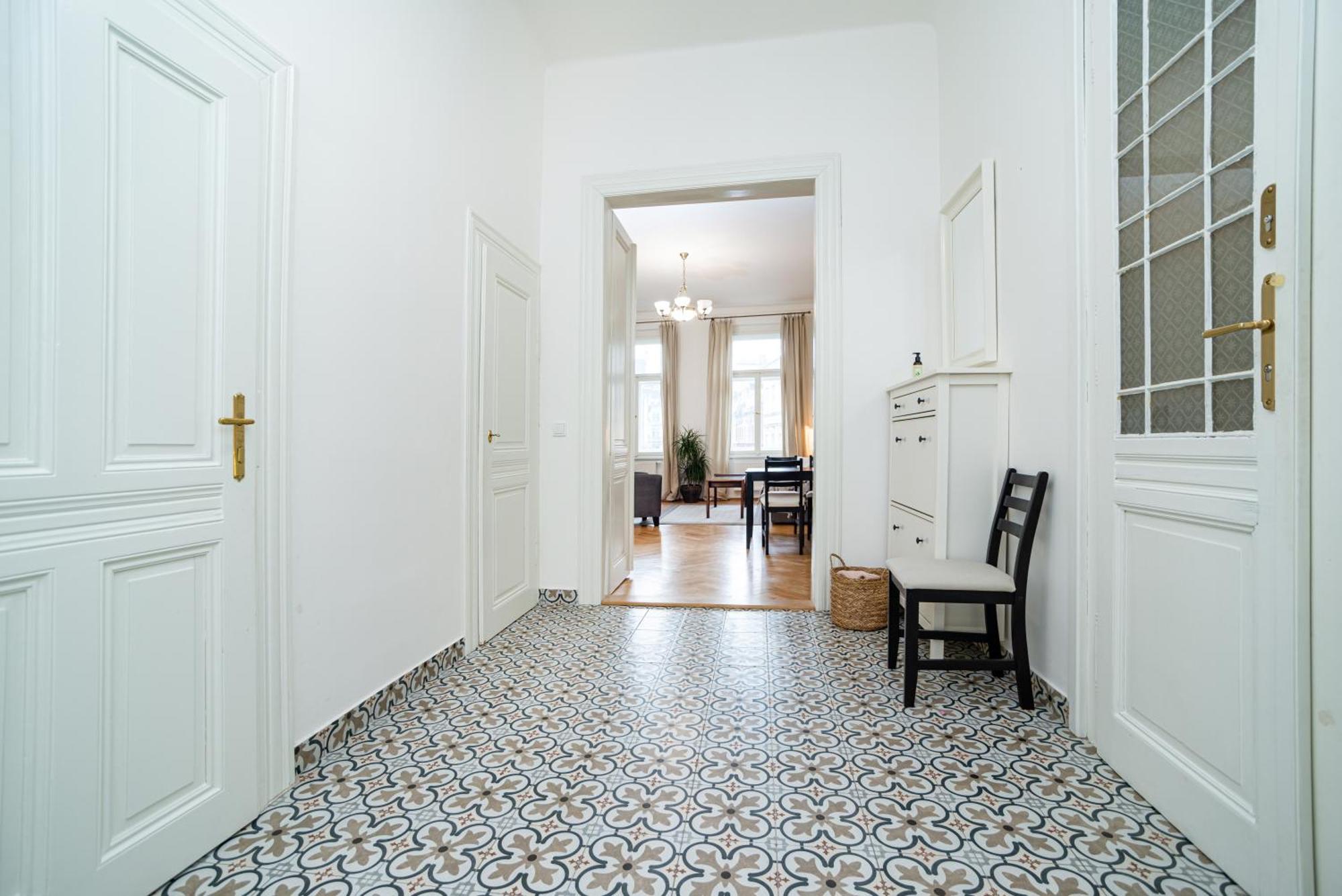 Quiet Apartment In The Old Town Praga Esterno foto